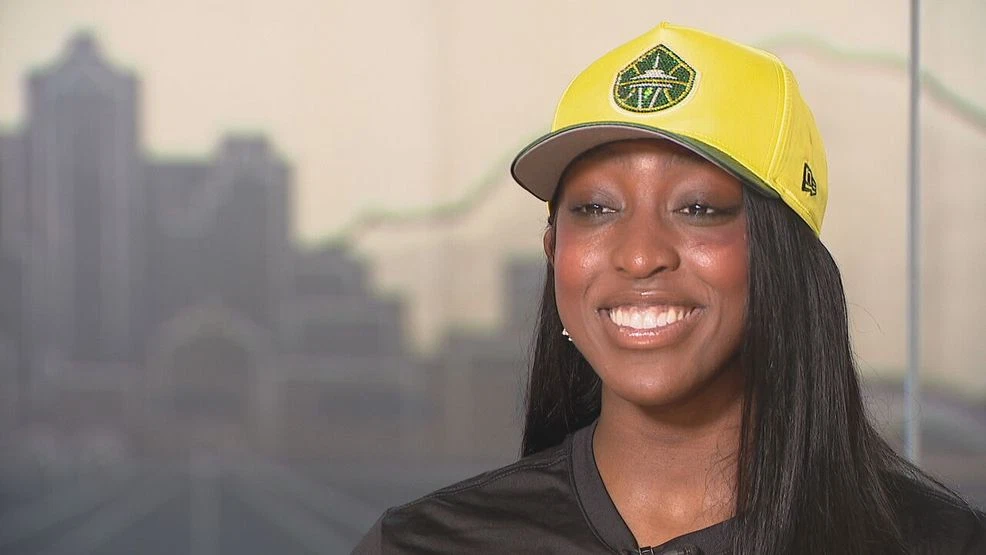 Flau’jae Johnson Brings Confidence and Purpose to Seattle
